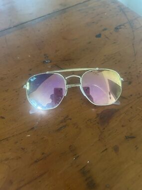 Ray-Ban Gold Frame Sunglasses with Pink-Purple Gradient Lenses